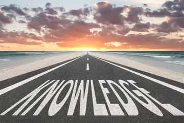 歌颂地质工作者的文章