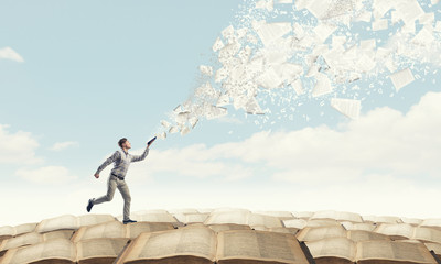 歌颂地质工作者的文章